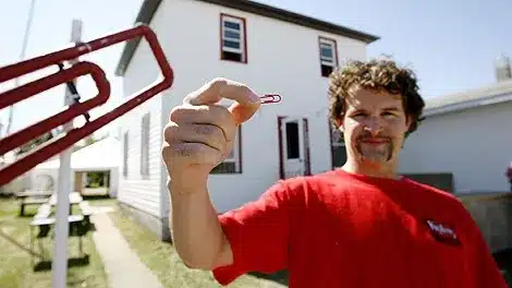 從紅迴紋針到豪宅：運用你的資本換取更高價值